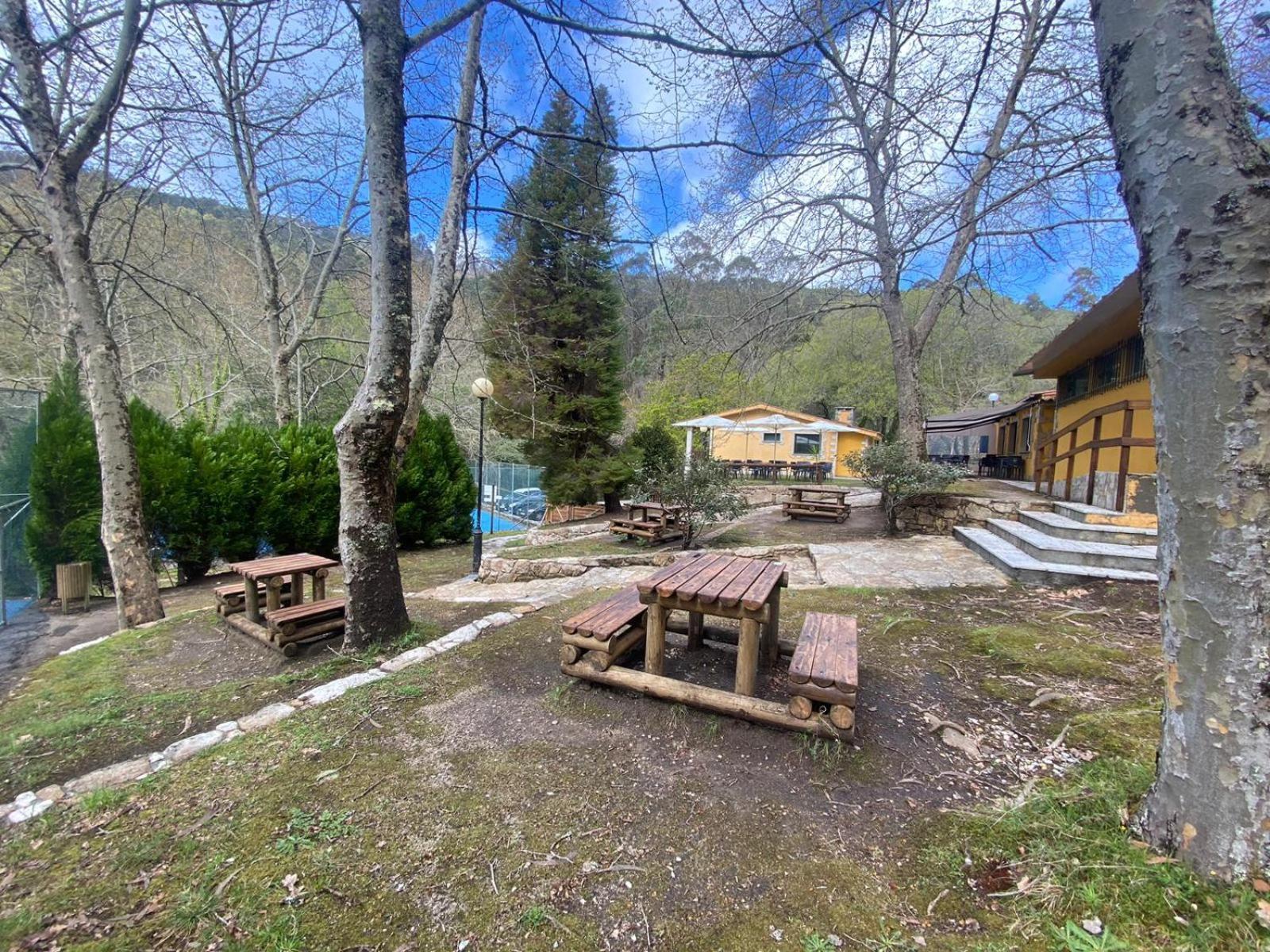 Albergue O Beque 莫阿纳 外观 照片